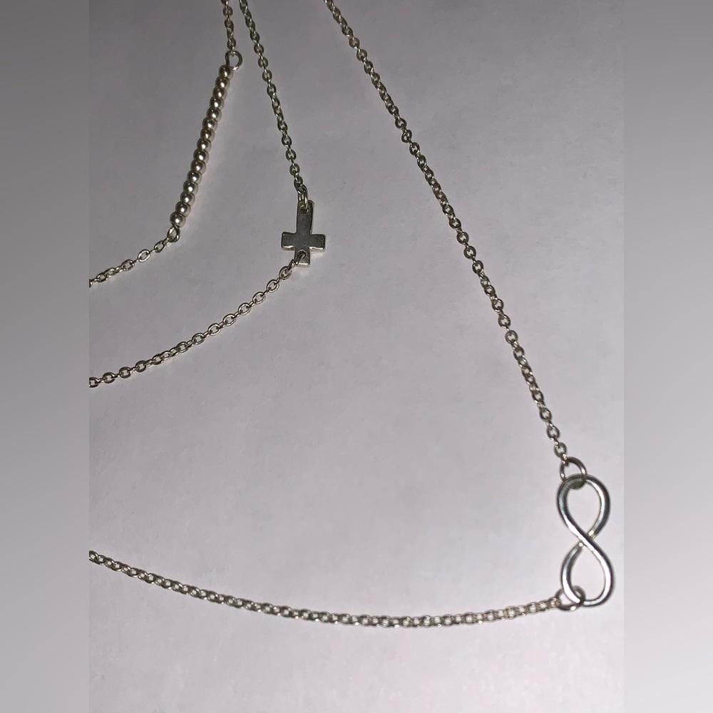 Layered necklace - Picture 2 of 3